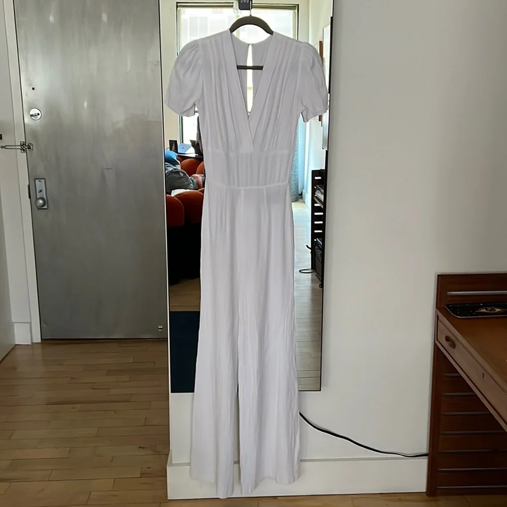 Reformation Flared Jumpsuit Sz S - Picture 2 of 16